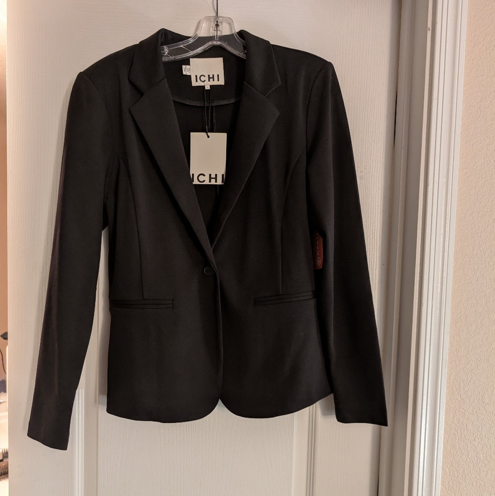 Ichi Women's Black Blazer